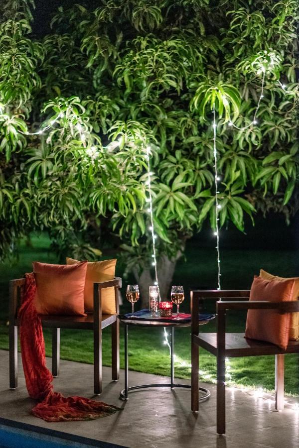 Saffronstays Casa Manga, Karjat - Pet-Friendly Pool Villa Near Nd'S Film World And Saltt Exterior photo