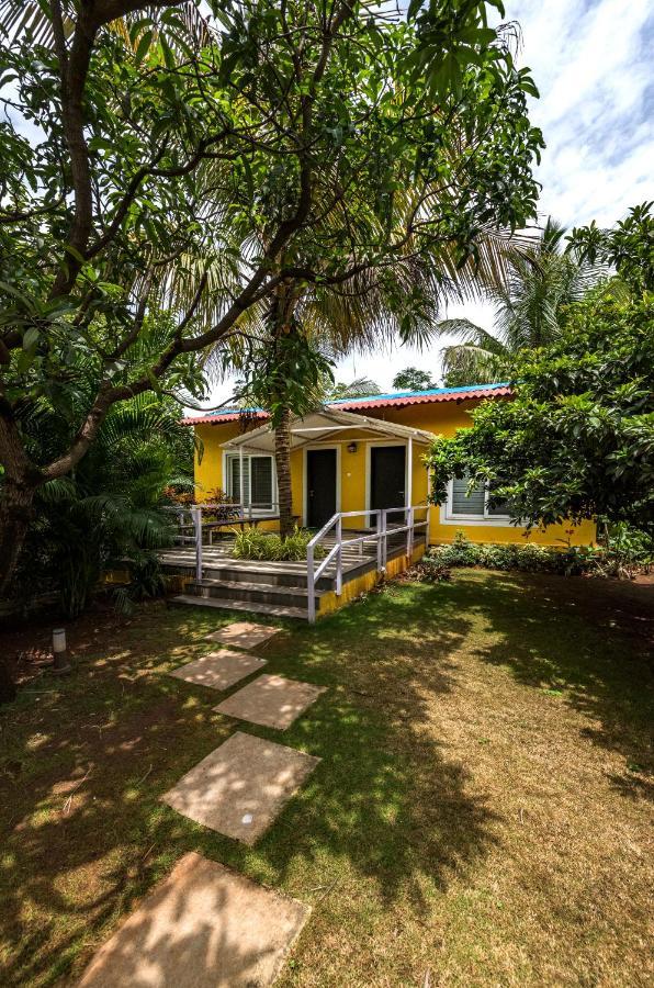 Saffronstays Casa Manga, Karjat - Pet-Friendly Pool Villa Near Nd'S Film World And Saltt Exterior photo